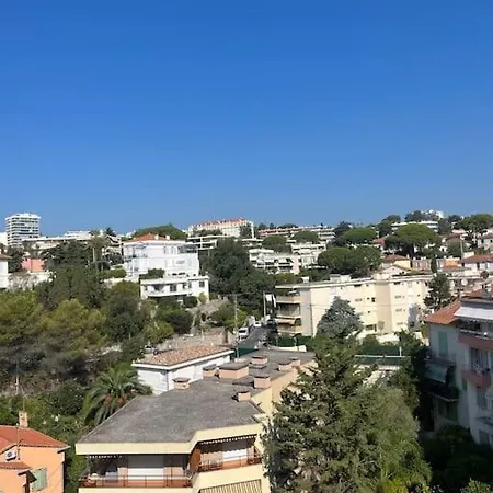 Le Brasilia Yourhosthelper Apartment