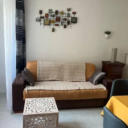 Le Brasilia Yourhosthelper Apartment