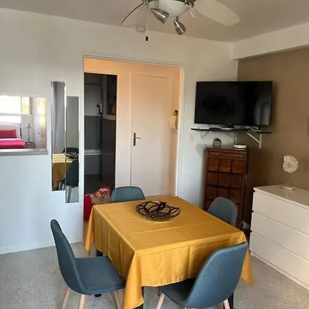 Le Brasilia Yourhosthelper Apartment